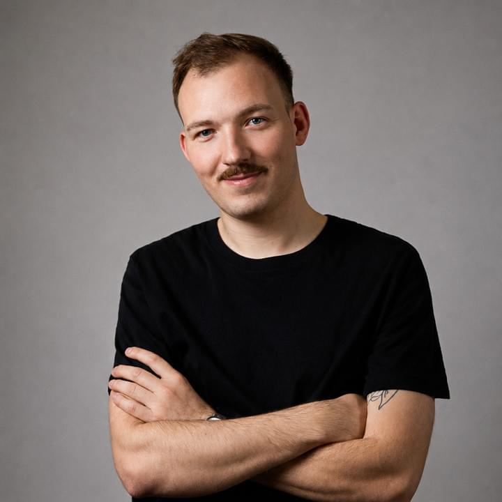 Dion Holder - Digital Consultant